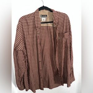 Columbia flannel red and tan